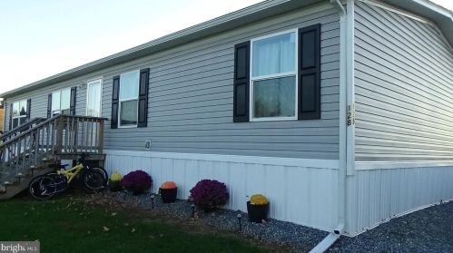 128 Wheatfield Ln, Shermansdale, PA 17090-8562