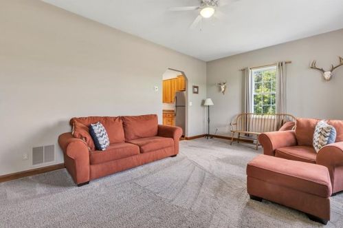 421 Pleasant Hl Rd, Hookstown PA  15050-1516 exterior