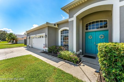 816 Brookstone Dr, Merritt Island FL  32952-4141 exterior