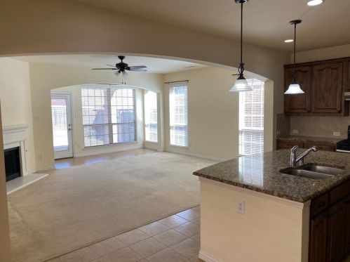 217 Chester Dr, Frisco, TX 75056-5857