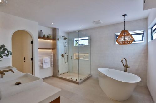 4215 Dawes St, San Diego CA  92109-4158 exterior