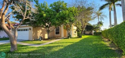 17474 10th St, Hollywood FL  33029-3116 exterior