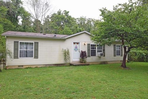 786 Hopewell Rd, Felicity, OH 45120-9695