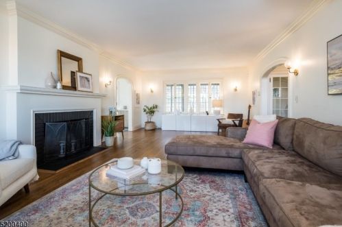 85 Undercliff Rd, Montclair NJ  07042-1616 exterior