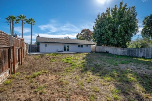 450 Pecan St, Pismo Beach CA  93420-3816 exterior