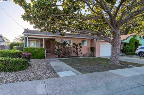 14961 Endicott St, San Leandro, CA 94579-1405