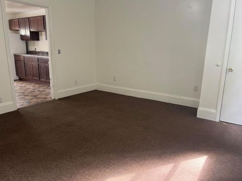 79 West St, Easton PA  18042-3556 exterior