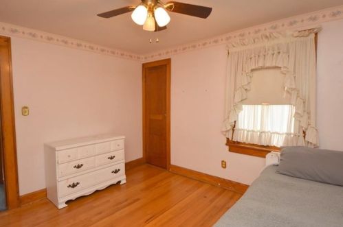 124 Mohawk School Rd, New Castle PA  16102-3112 exterior