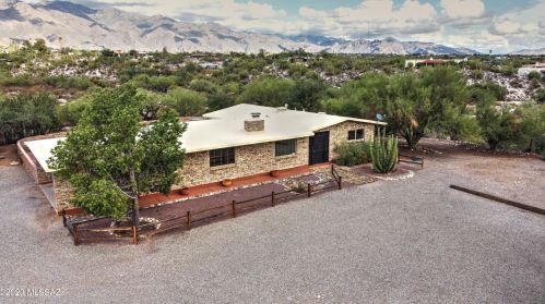 4340 Alvernon Way, Tucson, AZ 85718-6180