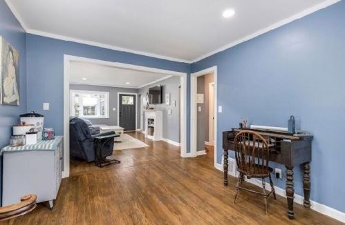 3281 Voeller Ave, Darbydale OH  43123-3123 exterior