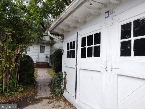 715 West St, Laurel DE  19956-1927 exterior