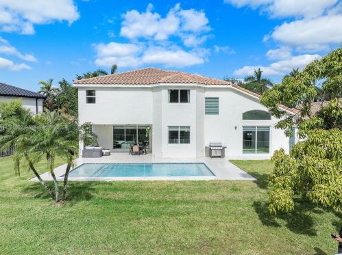 3761 144th Ave, Hollywood FL  33027-3785 exterior