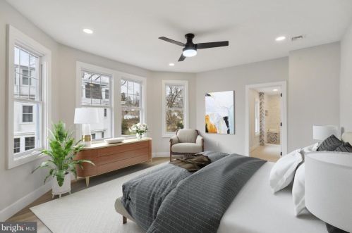 1315 Ashbourne Rd, Melrose Park PA  19027-2678 exterior