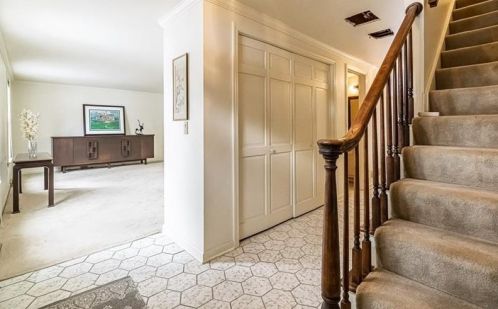 71 Marblehead Hbr, Bradfordwoods, PA 15015-1306