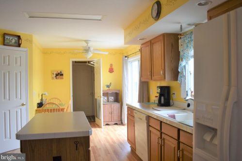 94 Whitaker Way, Camden-Wy DE  19934-4508 exterior