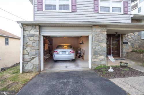 140 Fairview Ave, Cynwyd, PA 19004-1809
