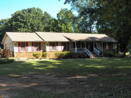 1251 Redwine Rd, Fayetteville, GA 30215-2348