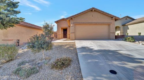 1053 Pastora Peak Dr, Green Valley, AZ 85614-6177