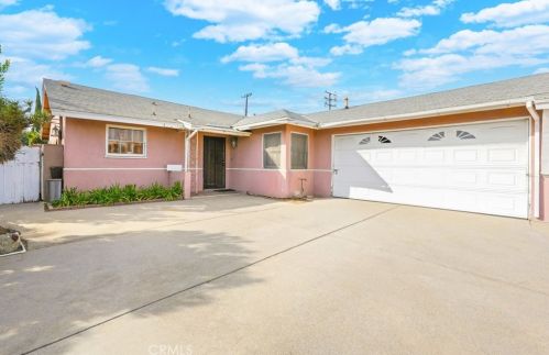19009 Wadley Ave, Long Beach, CA 90746-1956