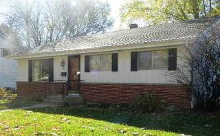 8721 Hustis St, Milwaukee, WI 53224-4729