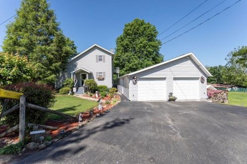 416 Kennedy Ln, Hopwood, PA 15445-2414