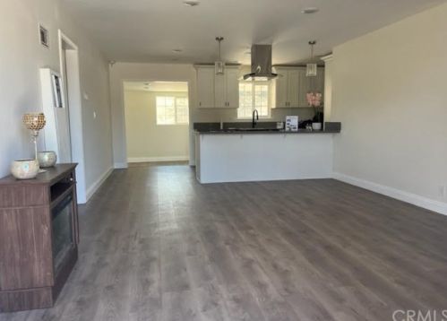 16431 Forrest Ave, Victorville CA  92395-3416 exterior