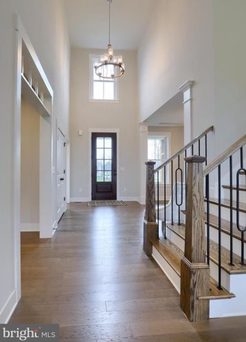 123 Country Meadows Dr, Lancaster, PA 17602-6116