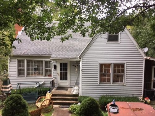1930 Tazewell Ave, Yards, VA 24605-1127
