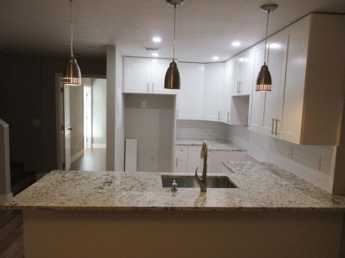 401 Cypress Way, West Palm Beach, FL 33406-7589