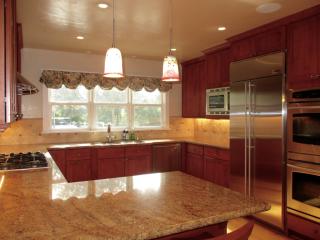 346 Bella Vista Ave, Los Gatos CA  95032-5400 exterior