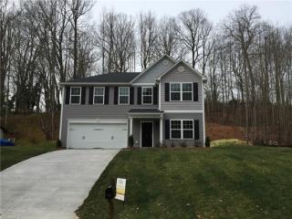 511 Arrowhead Dr, Greensboro, NC 27410-4203