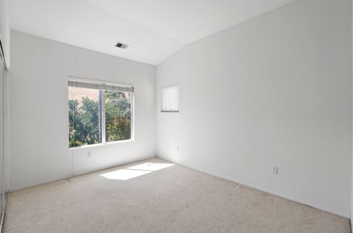 670 Esplanade Ln, San Jose CA 95138-1327 exterior