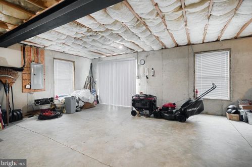 30 Centre Ct, Red Lion PA  17356-8949 exterior
