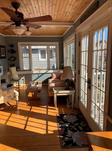 9 Grant St, Milford CT 06460-5311 exterior