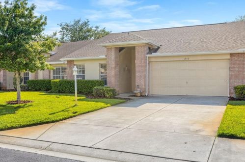 1010 Almondwood Dr, New Port Richey, FL 34655-7000