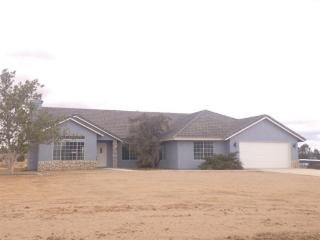 14042 Olancha Rd, Victorville, CA 92392-9776