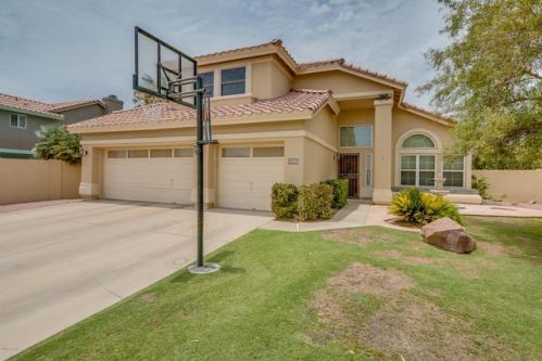 1370 Granada Dr, Chandler, AZ 85226-1485