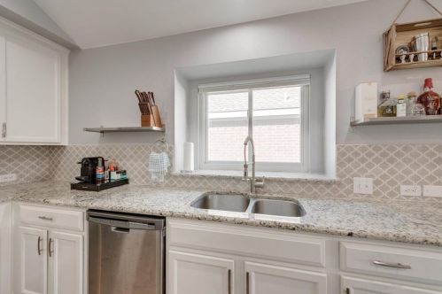 5600 Worley Dr, Frisco TX  75056-3850 exterior