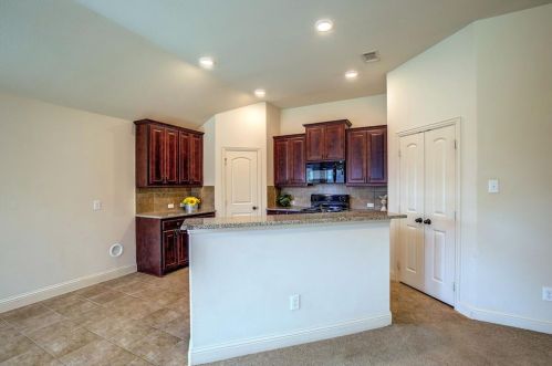 1505 Nathan Cir, Greenville TX  75402-7606 exterior