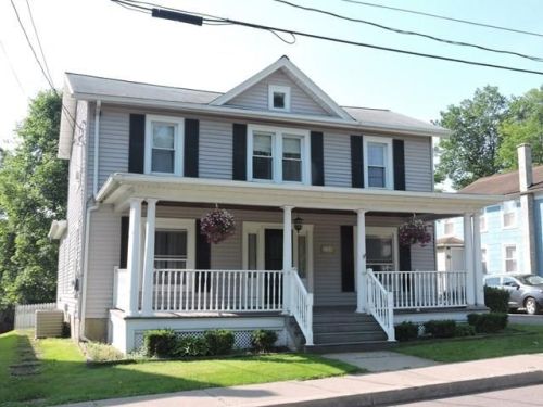 124 Church St, Wyalusing, PA 18853-6502