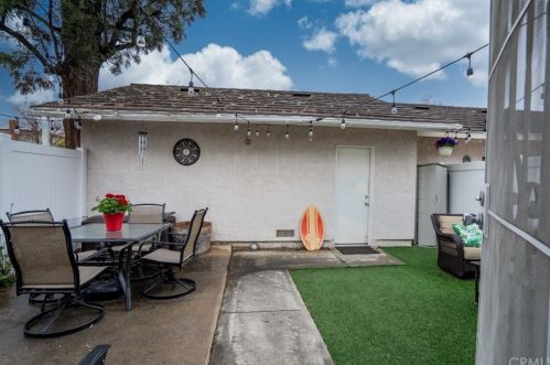 2391 Natchez Ave, Placentia CA  92870-1626 exterior