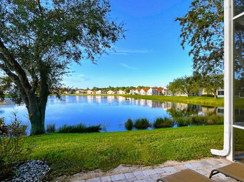 121 Lawton Rd, Fort Pierce FL  34986-2608 exterior