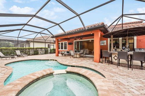 4430 Tamarind Way, Naples FL  34119-9684 exterior