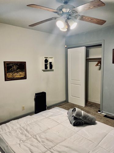 420 95th St, Milwaukee WI  53226-4444 exterior