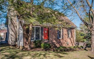 5005 English Village Dr, Nashville, TN 37211-6264