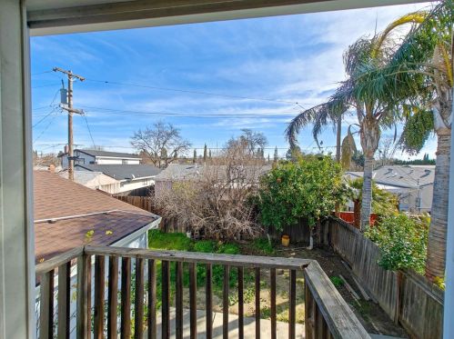 235 Cottonwood St, Woodland CA  95695-3612 exterior