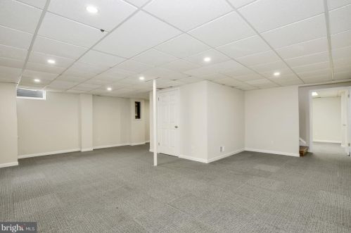 9606 Renton Dr, Springfield VA exterior