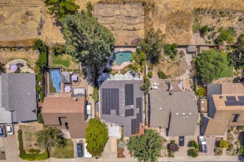 642 Colleen Dr, San Jose CA 95123-4509 exterior