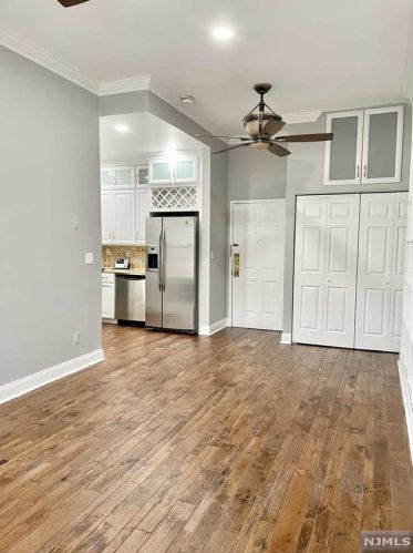 515 Bloomfield Ave, Montclair NJ  07042-3582 exterior