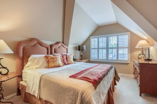 124 Jackson St, Denver CO 80210-6616 exterior